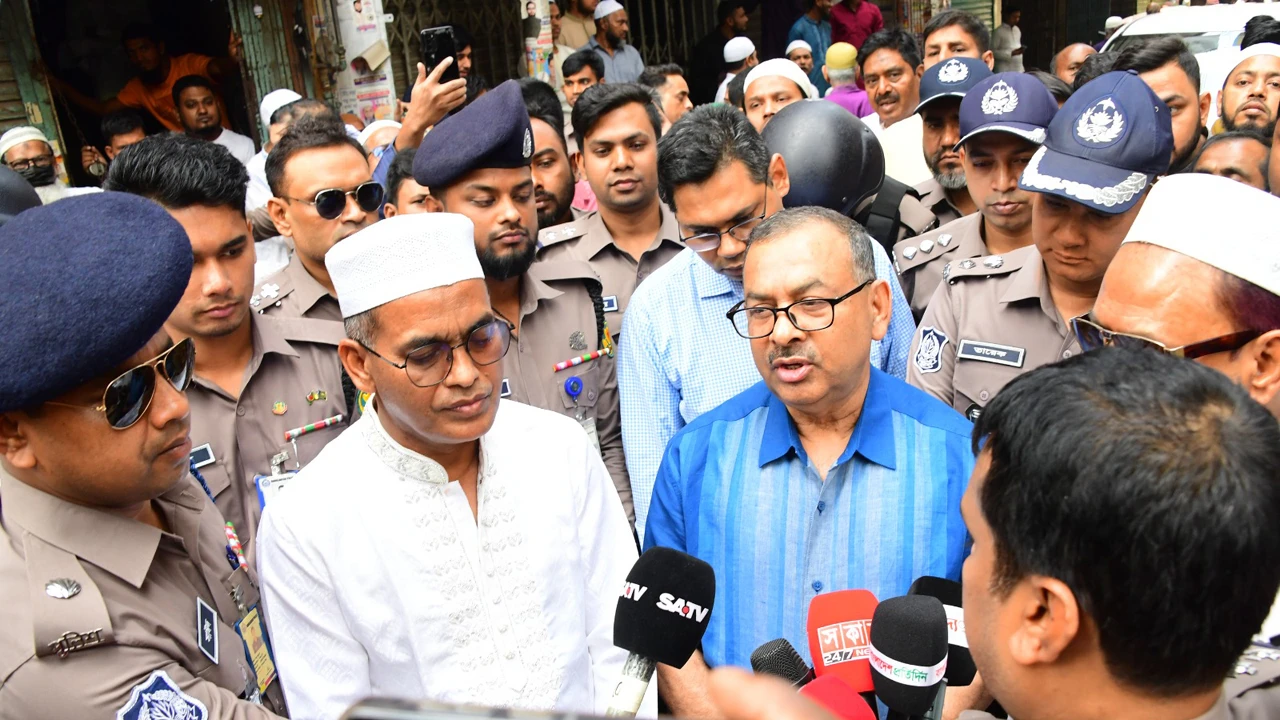 ভোক্তার ম্যাজিস্ট্রেটের সঙ্গে ব্যবসায়ীর বাগবিতণ্ডা অনাকাঙ্ক্ষিত: ডিএমপি কমিশনার