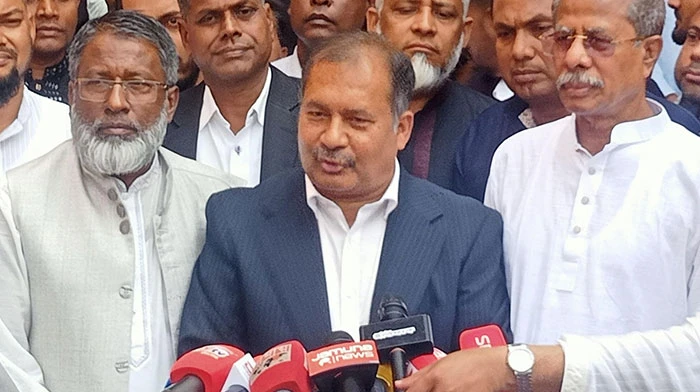 গণমাধ্যমে বাইরের হস্তক্ষেপ ঝুঁকিপূর্ণ: তথ্যমন্ত্রী