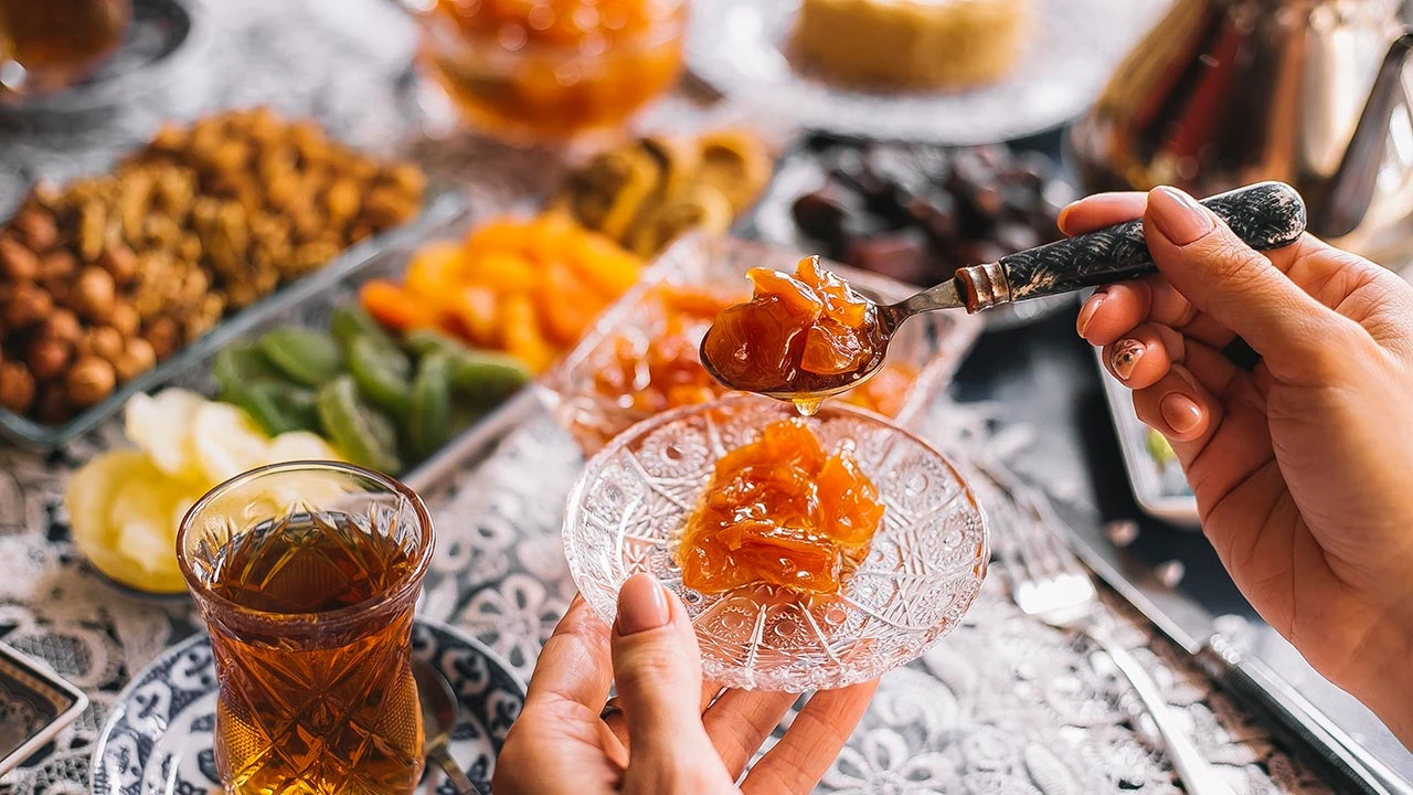 রোজায় সুস্থ থাকতে কী খাবেন