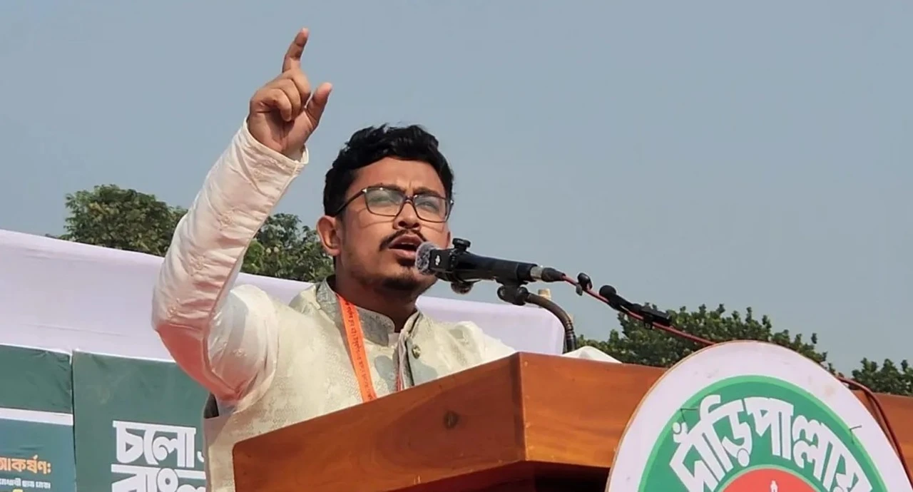 জুলাই বিপ্লবকে অপরাধ হিসেবে প্রতিষ্ঠার ঘৃণ্য অপচেষ্টা চলছে: ডাকসু ভিপি