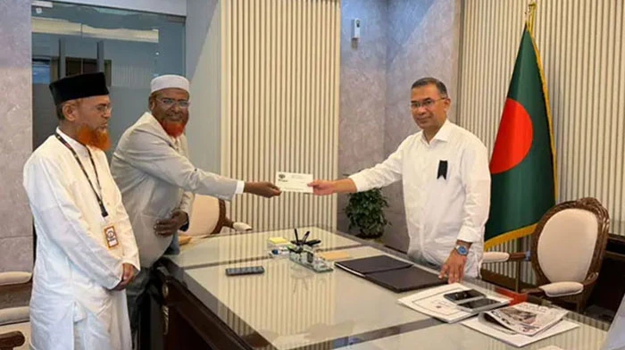 প্রধানমন্ত্রীকে সপরিবারে ইফতারের আমন্ত্রণ জামায়াতের