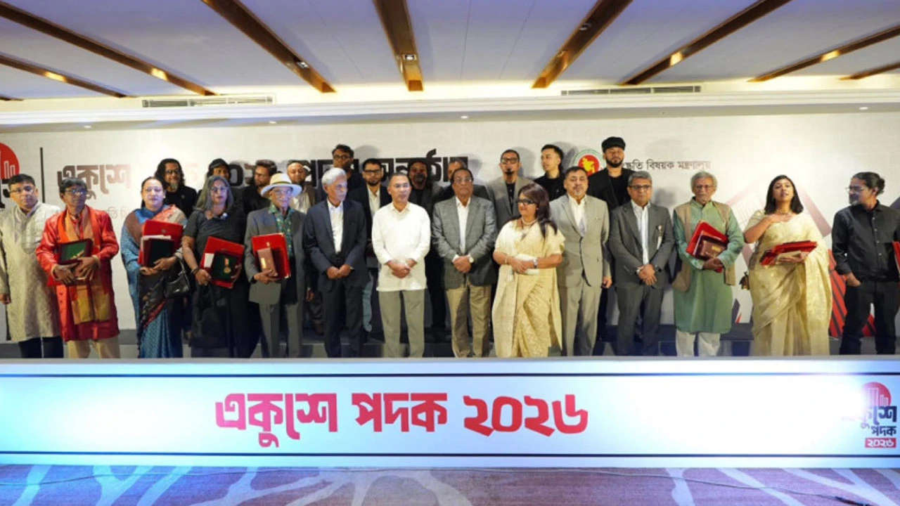 একুশে বইমেলার উদ্বোধন করলেন প্রধানমন্ত্রী