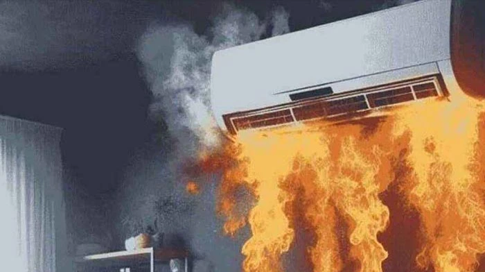 পুরান ঢাকায় এসি বিস্ফোরণ: দগ্ধ ৩