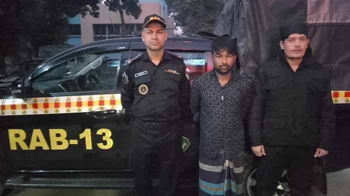 পুনরায় বিয়ের প্রস্তাব প্রত্যাখান করায়  তালাকপ্রাপ্ত স্ত্রীকে হত্যা,স্বামী গ্রেফতার