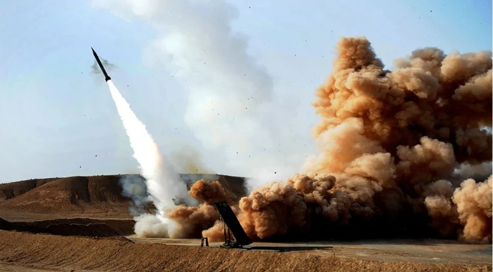 ইসরাইলে পাল্টা ক্ষেপণাস্ত্র হামলা চালাল ইরান