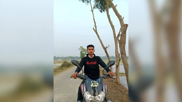 হালুয়াঘাটে মোটরসাইকেল দুর্ঘটনায় শিক্ষার্থীর মৃত্যু