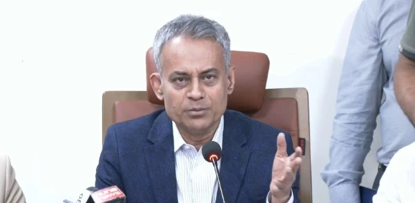 ঈদযাত্রায় নির্দিষ্ট ভাড়া বাস্তবায়ন করতেই হবে: সেতুমন্ত্রী