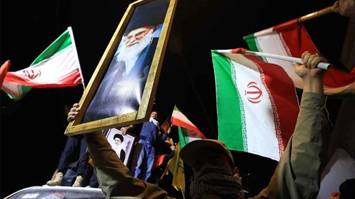 সরকারের বিশেষ নির্দেশনা নেই, আইআরজিসি ‘স্বাধীনভাবে’ লড়ছে: ইরান