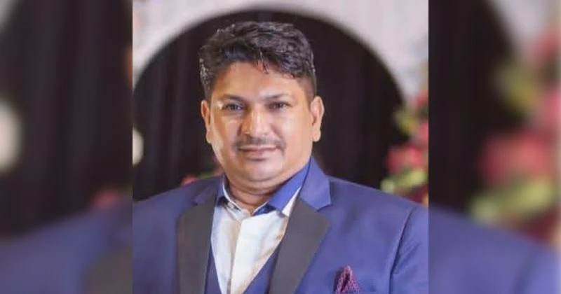 চাঁদাবাজির কারণে কে আর খান মুরাদকে বহিষ্কার করলো চ্যানেল এস