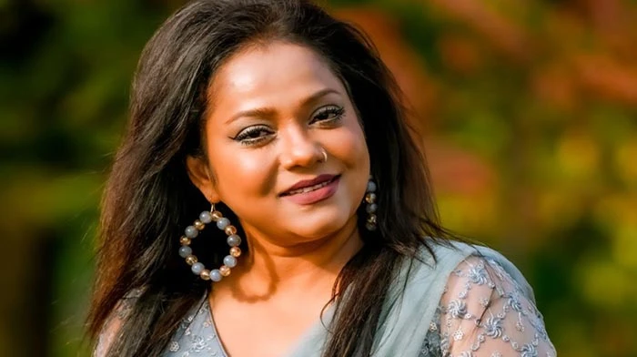 রবি চৌধুরীর সঙ্গে বিচ্ছেদ, যা বললেন ডলি সায়ন্তনী