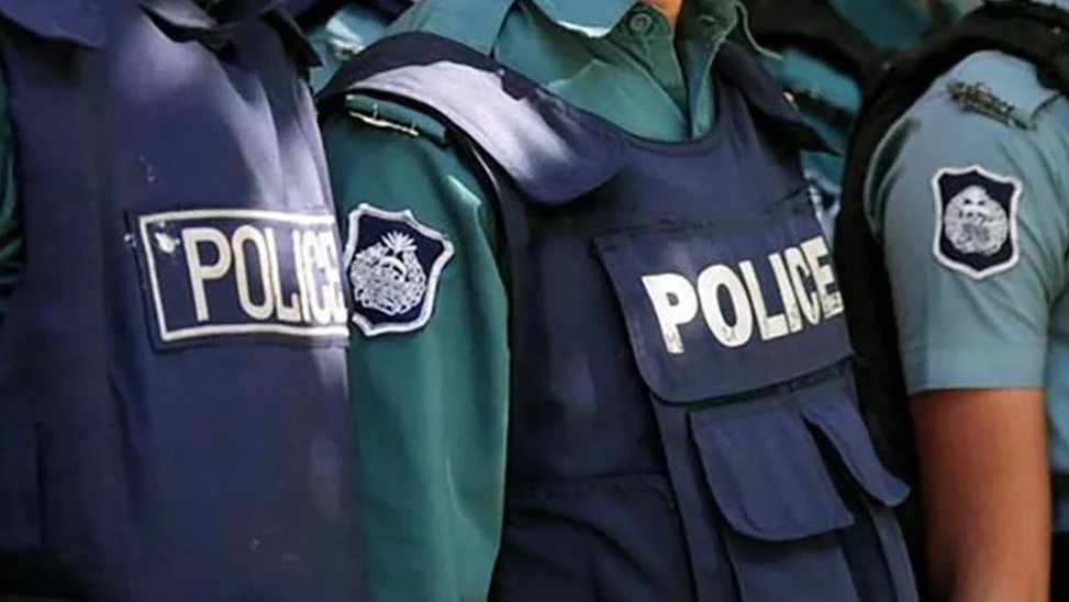 পুলিশের ঊর্ধ্বতন ৪ কর্মকর্তার রদবদল