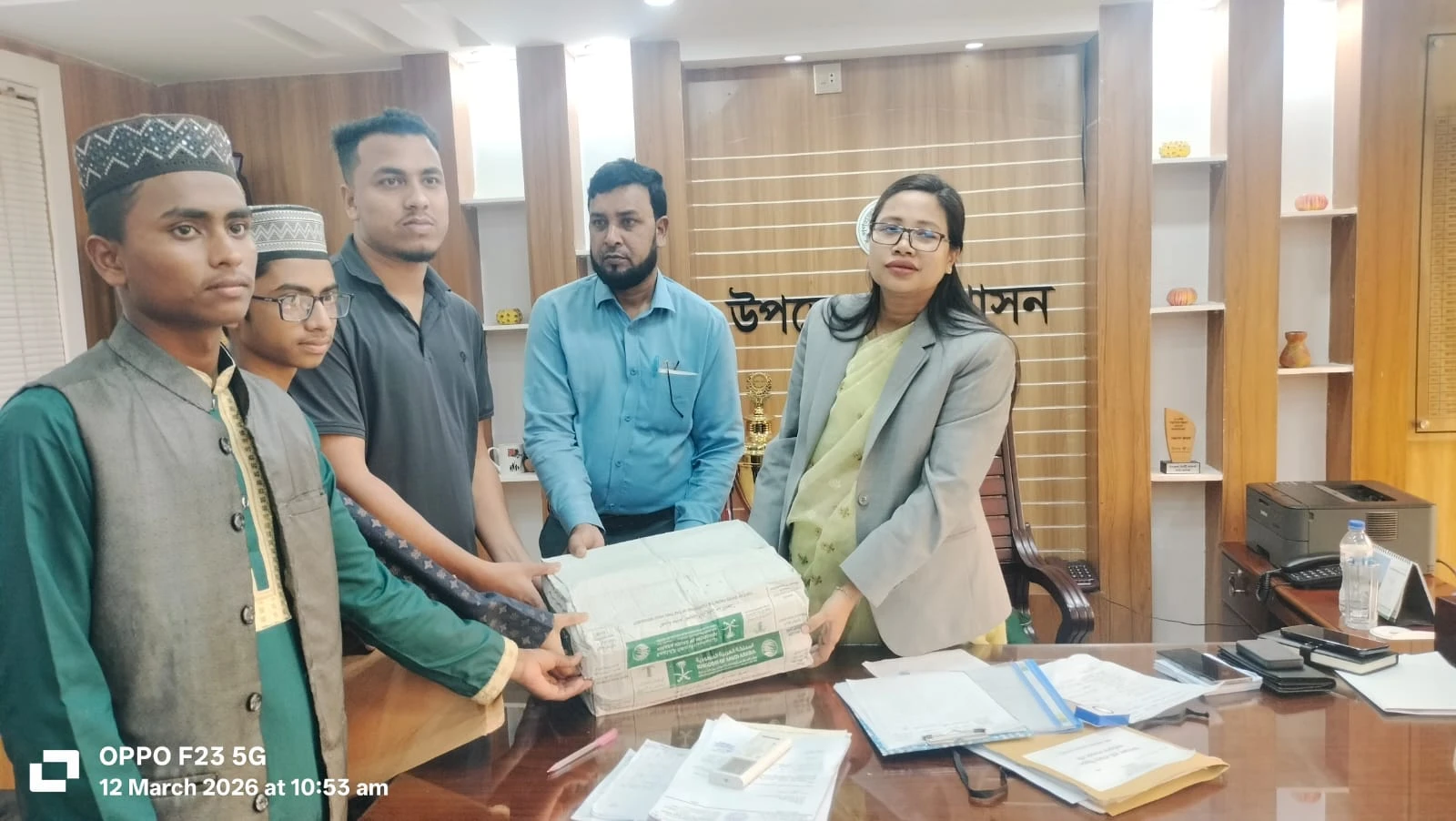 ছাতকে সৌদি আরবের উপহার ২৮ কার্টুন খেজুর বিতরণ