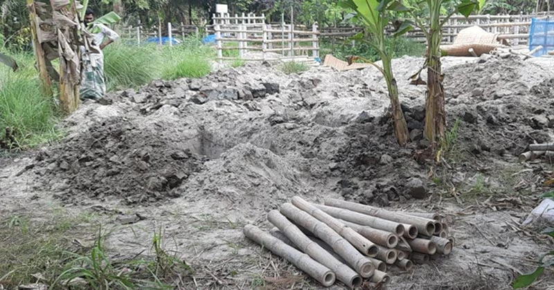 পাশাপাশি একই পরিবারের ৯ লাশ, পুরো রামপালে শোকের আবহ