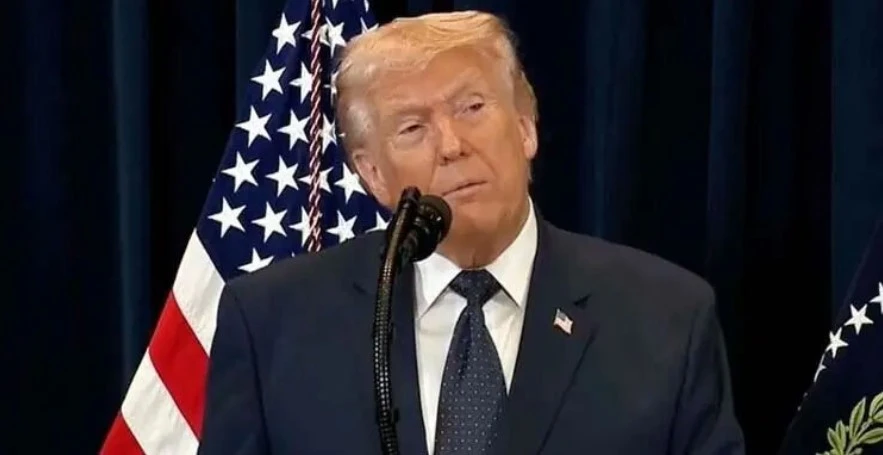 হরমুজ প্রণালি খোলা রাখতে অনেক দেশই যুদ্ধজাহাজ পাঠাবে, আশা ট্রাম্পের