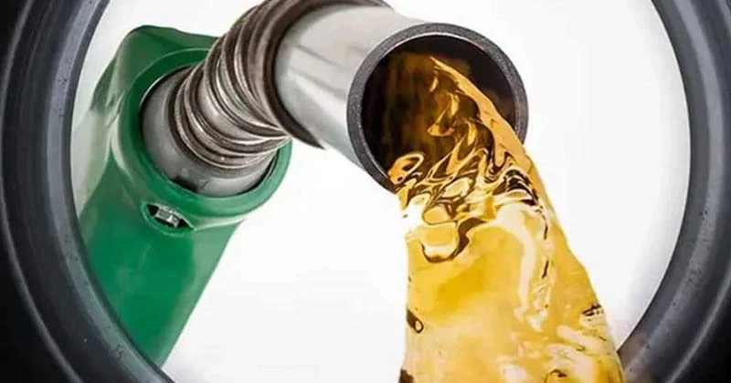 আজ থেকে জ্বালানি তেল কেনার সীমা নেই