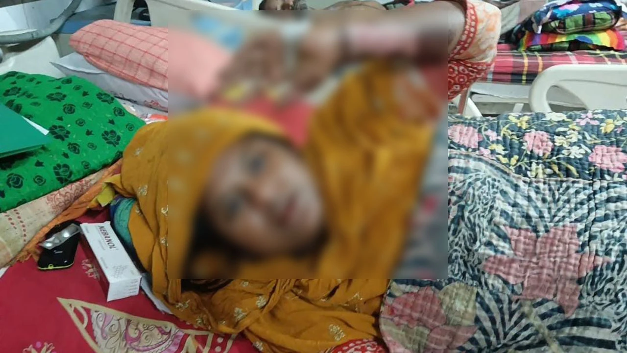 গঙ্গাচড়ায় ৯ মাসের অন্তঃসত্ত্বা গৃহবধূকে পুড়িয়ে হত্যাচেষ্টার অভিযোগ