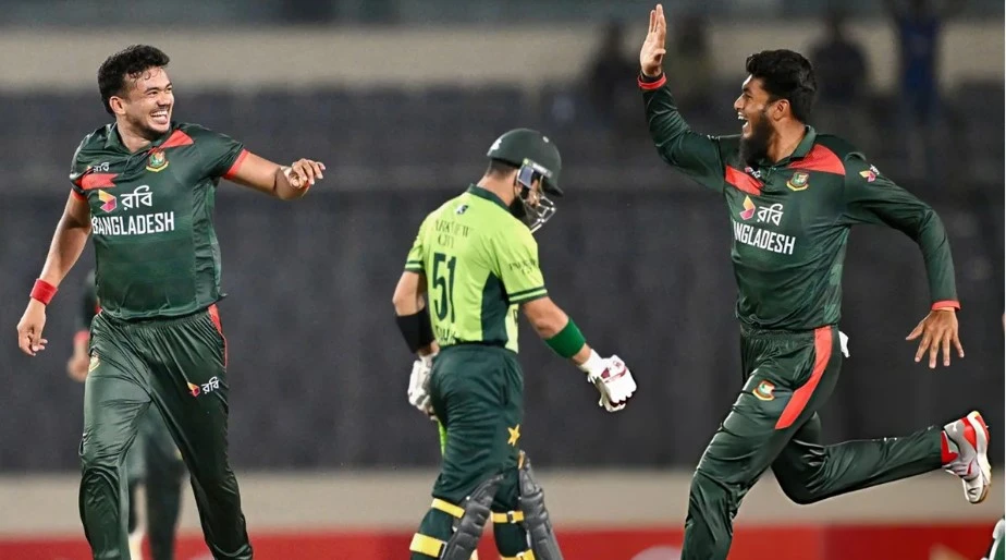 শ্বাসরুদ্ধকর ম্যাচে পাকিস্তানকে হারিয়ে সিরিজ জিতল বাংলাদেশ