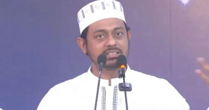 ক্ষমা চাইলেন নাসীরুদ্দীন পাটওয়ারী