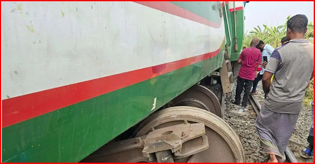 নীলসাগর এক্সপ্রেসের লাইনচ্যুতের ঘটনা তদন্তে ৪ সদস্যের কমিটি