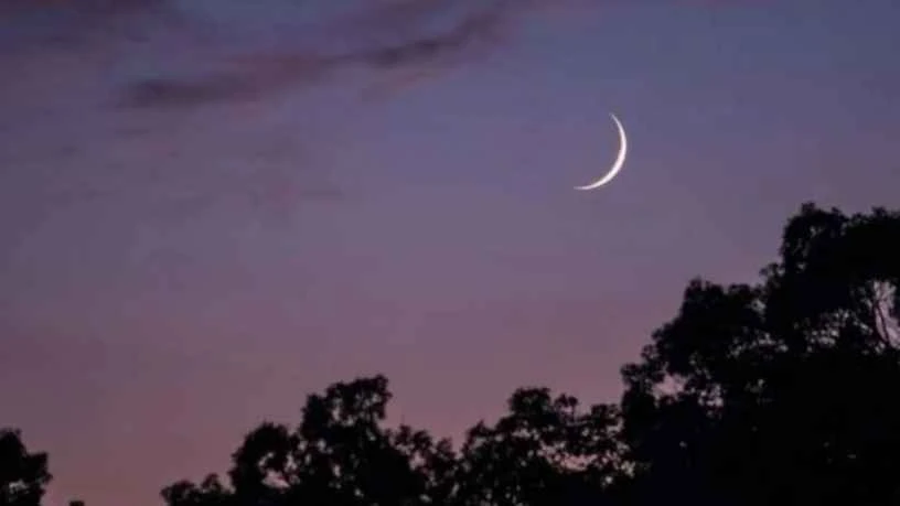 দেশের আকাশে উঁকি দিল শাওয়ালের চাঁদ, কাল ঈদ