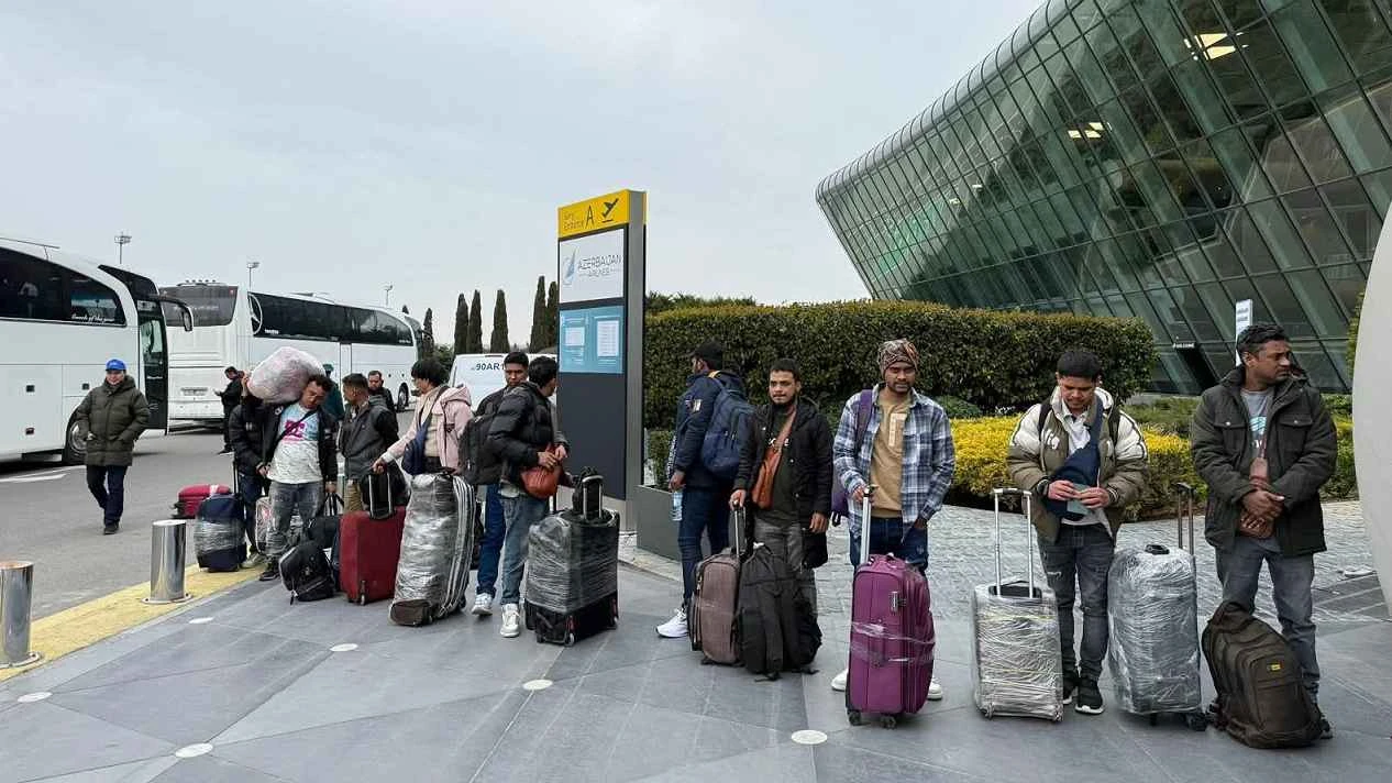 আজারবাইজান হয়ে ইরান থেকে যেভাবে দেশে আনা হলো ১৮৬ বাংলাদেশিকে