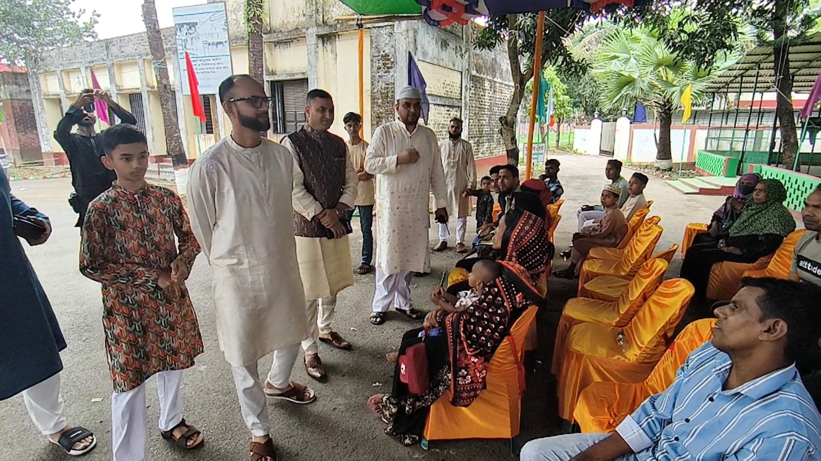 ঈদের আনন্দ কারাগারের চার দেয়াল ভেদ করে, যেভাবে কাটে বন্দিদের ঈদ