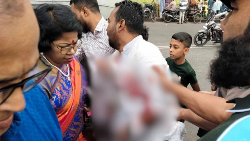 ঈদের দিন জিয়া উদ্যানে যুবকের আত্মহত্যার চেষ্টা