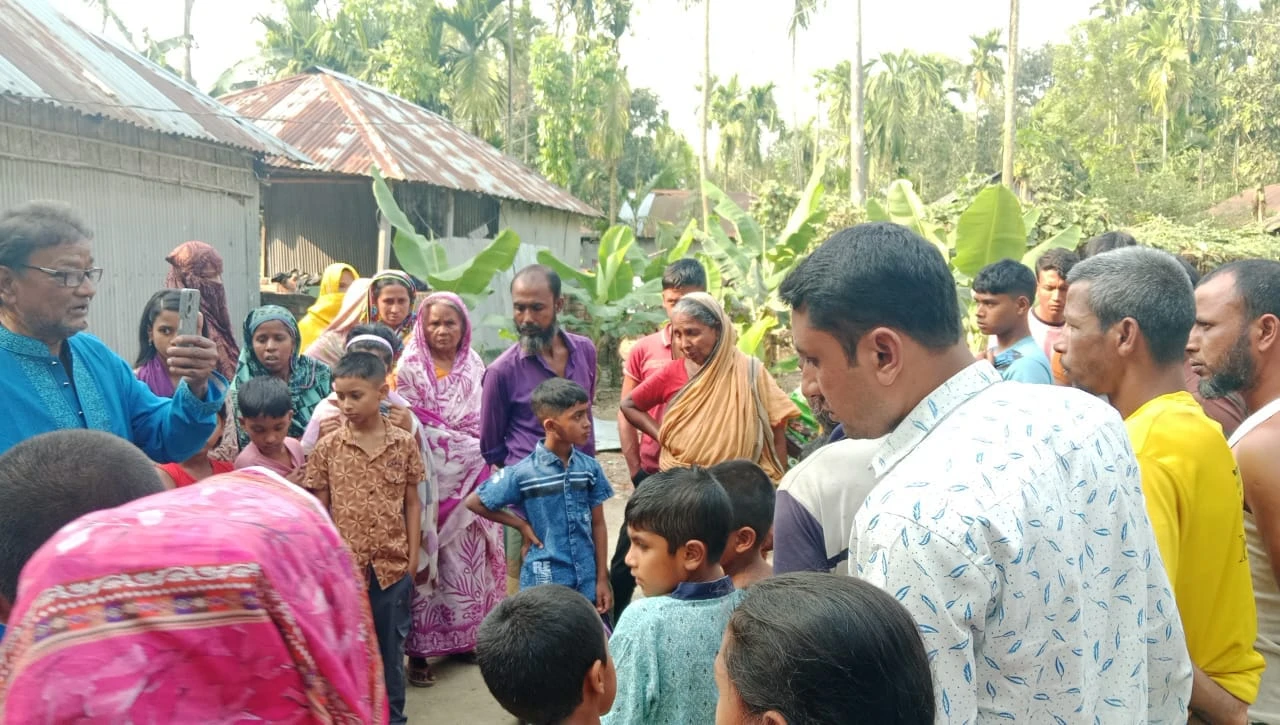 পীরগাছায় অবহেলিত ডোবায় ডুবে শিশুর মৃত্যু, ঈদের আনন্দে শোক