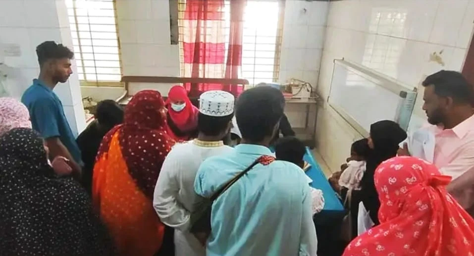 গাংনীতে নারীকে কেন্দ্র করে সংঘর্ষ, আহত ৬