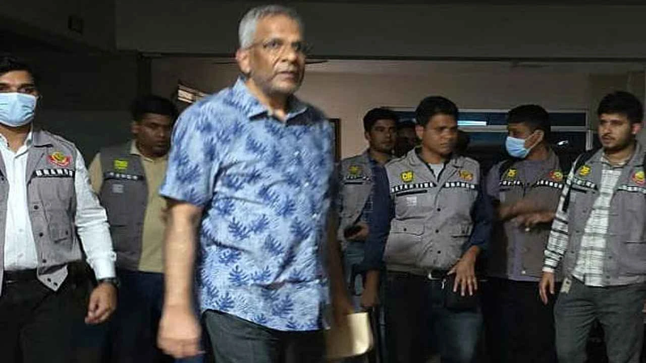 ডিজিএফআইয়ের সাবেক মহাপরিচালক শেখ মামুন খালেদ আটক