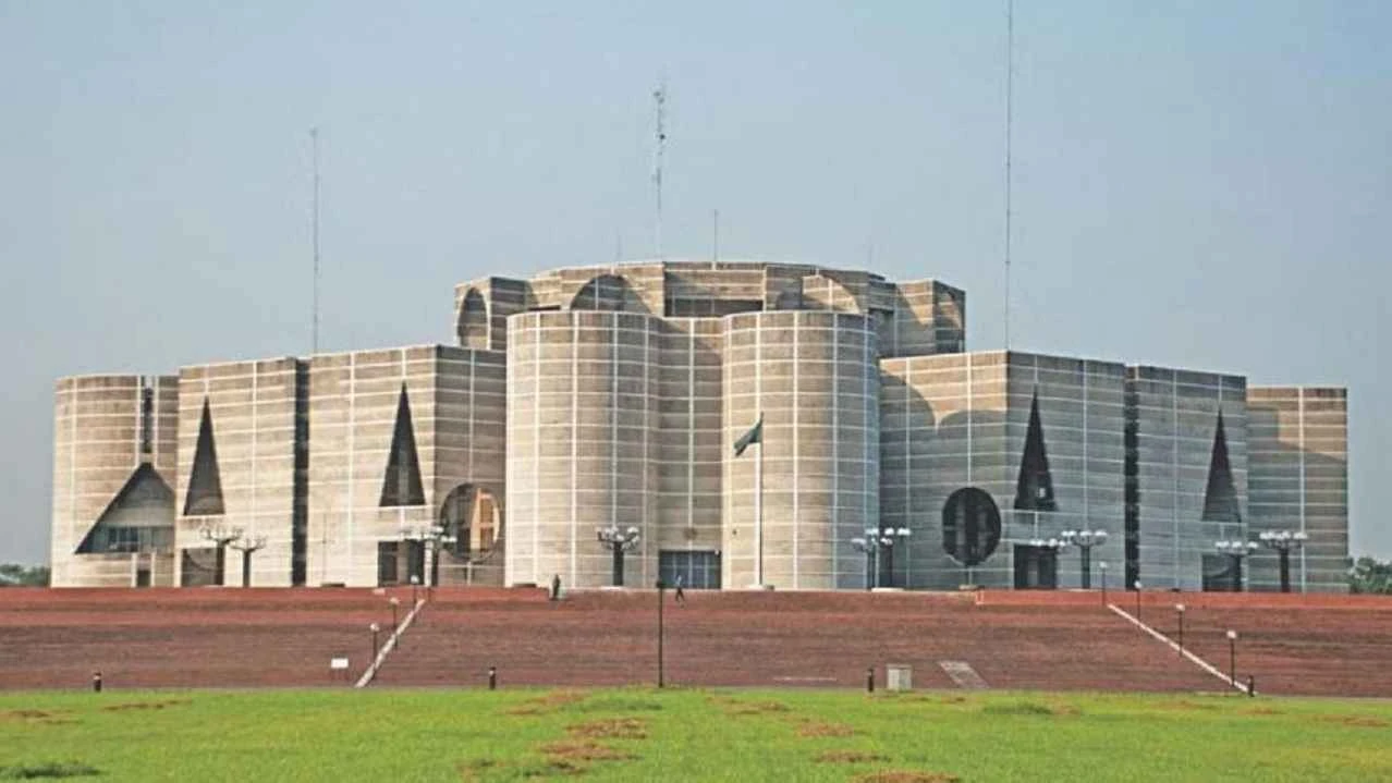 এমপিরা বাসভবন বরাদ্দ পাচ্ছেন কবে, জানালেন চিফ হুইপ