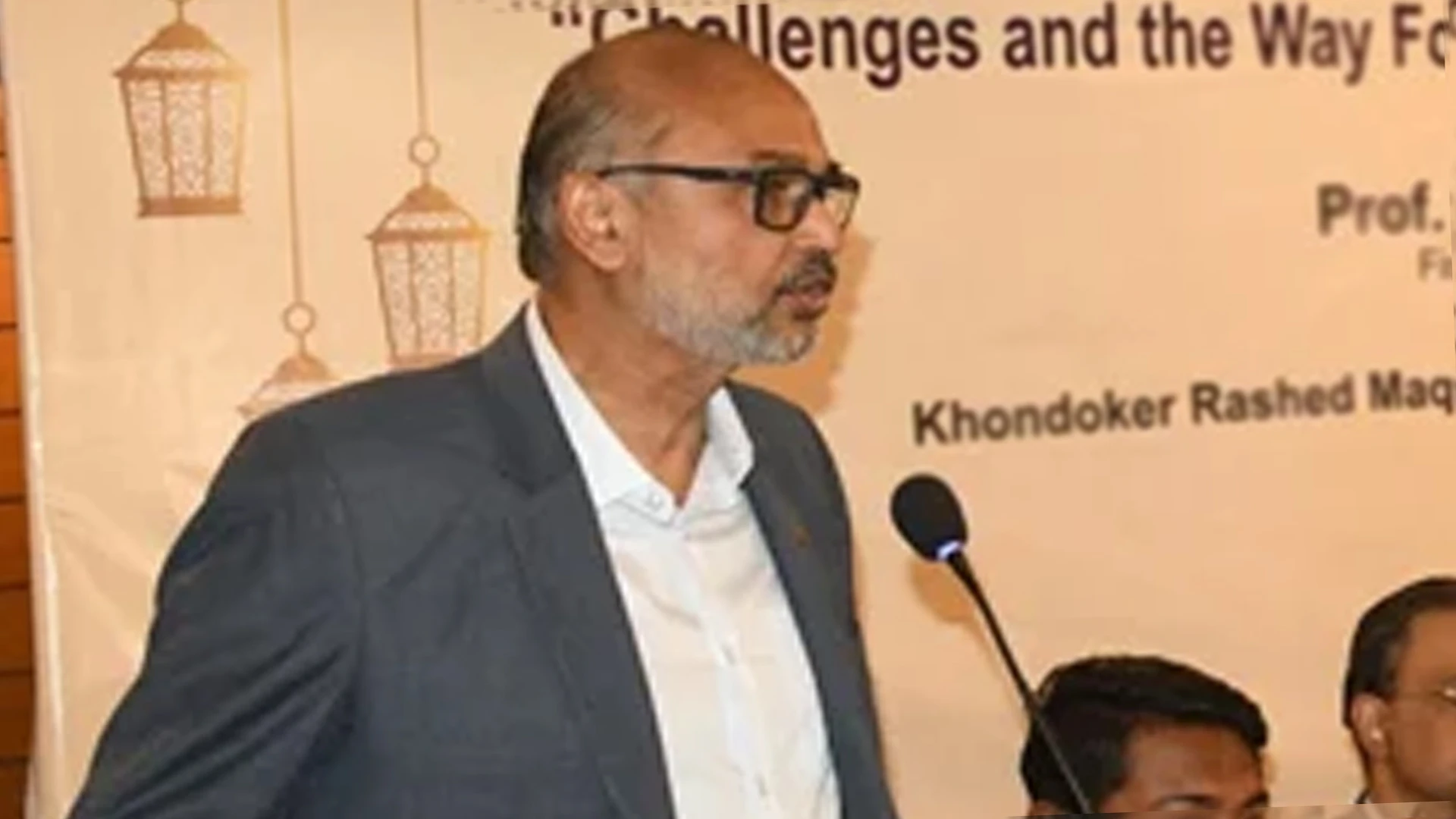 ৩ মাসে রাজস্ব আয়ের লক্ষ্যমাত্রায় পৌঁছানোই প্রধান লক্ষ্য: প্রধানমন্ত্রীর অর্থ উপদেষ্টা