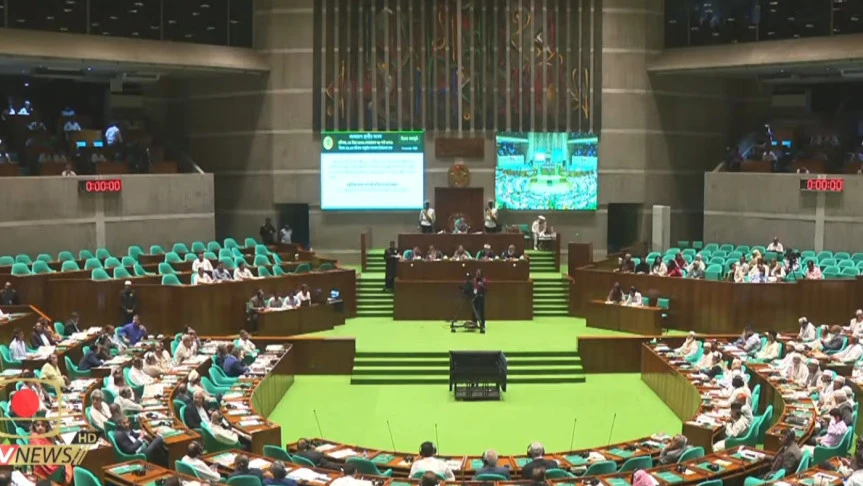 ঈদের বিরতির পর প্রথম অধিবেশনেই উত্তপ্ত সংসদ