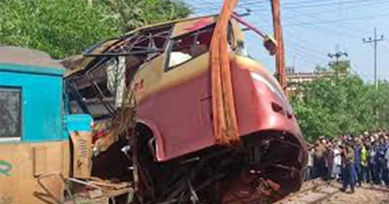 কুমিল্লায় ট্রেন-বাস সংঘর্ষে ১২ জন নিহতে: তদন্ত প্রতিবেদন জমা