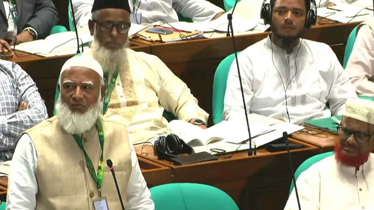 আমিও শহীদ মুক্তিযোদ্ধা পরিবারের সন্তান, সংসদে বললেন জামায়াত আমির