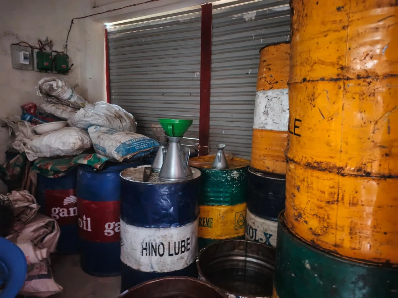 জামালগঞ্জে অবৈধ মজুদের ২ হাজার লিটার ডিজেল জব্দ