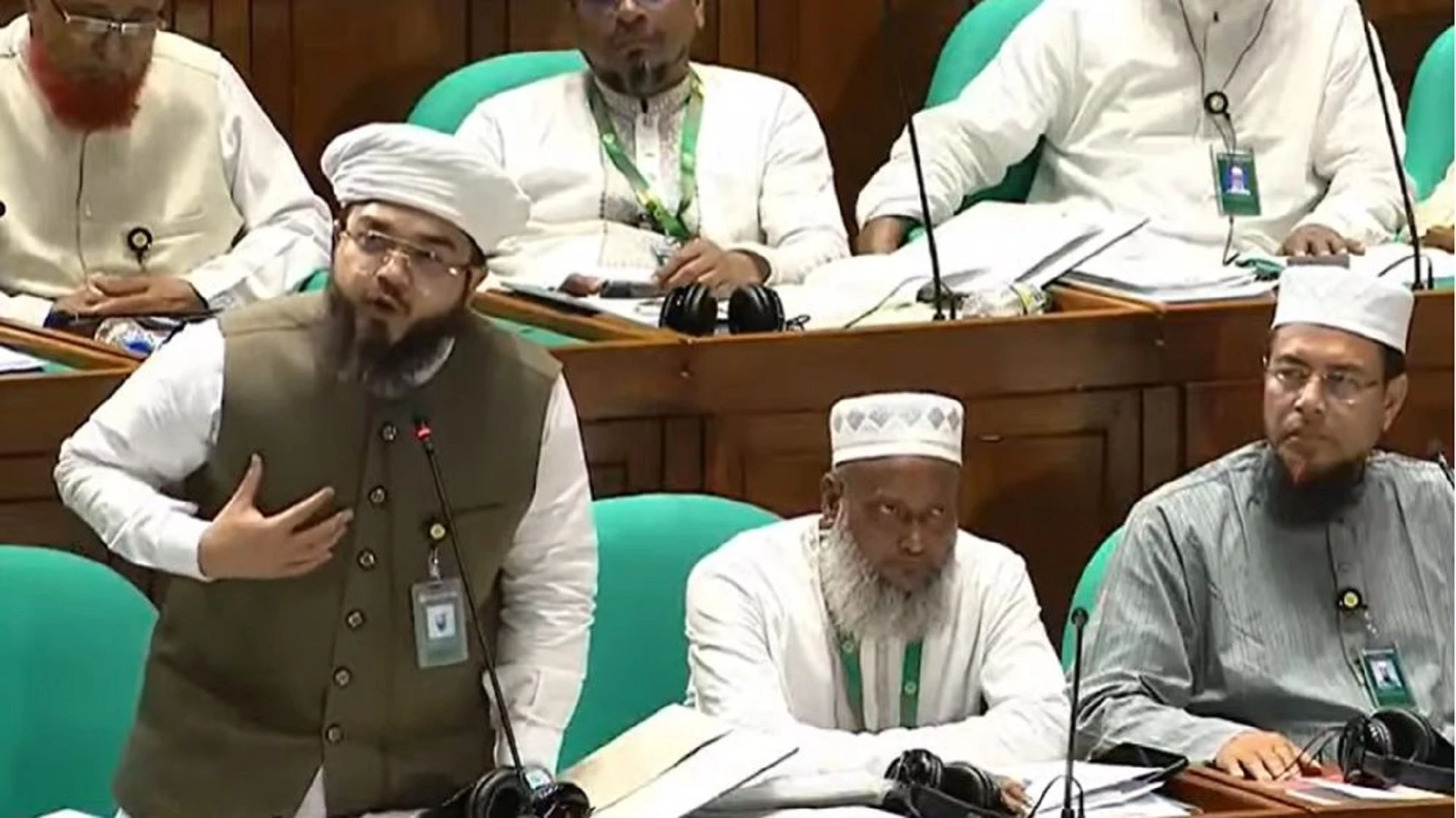 ‘জঙ্গি এমপি’ বলার তদন্ত চাইলেন হানজালা, নোটিশ দিতে বললেন স্পিকার