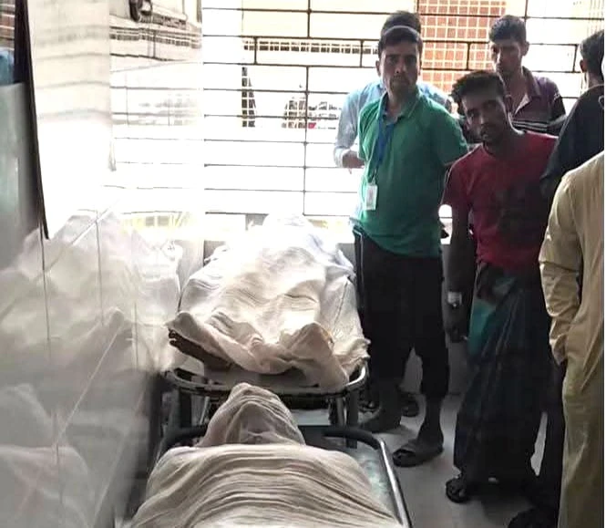 লক্ষ্মীপুরে ইটভাটায় বিদ্যুৎস্পৃষ্টে ২ শ্রমিক নিহত