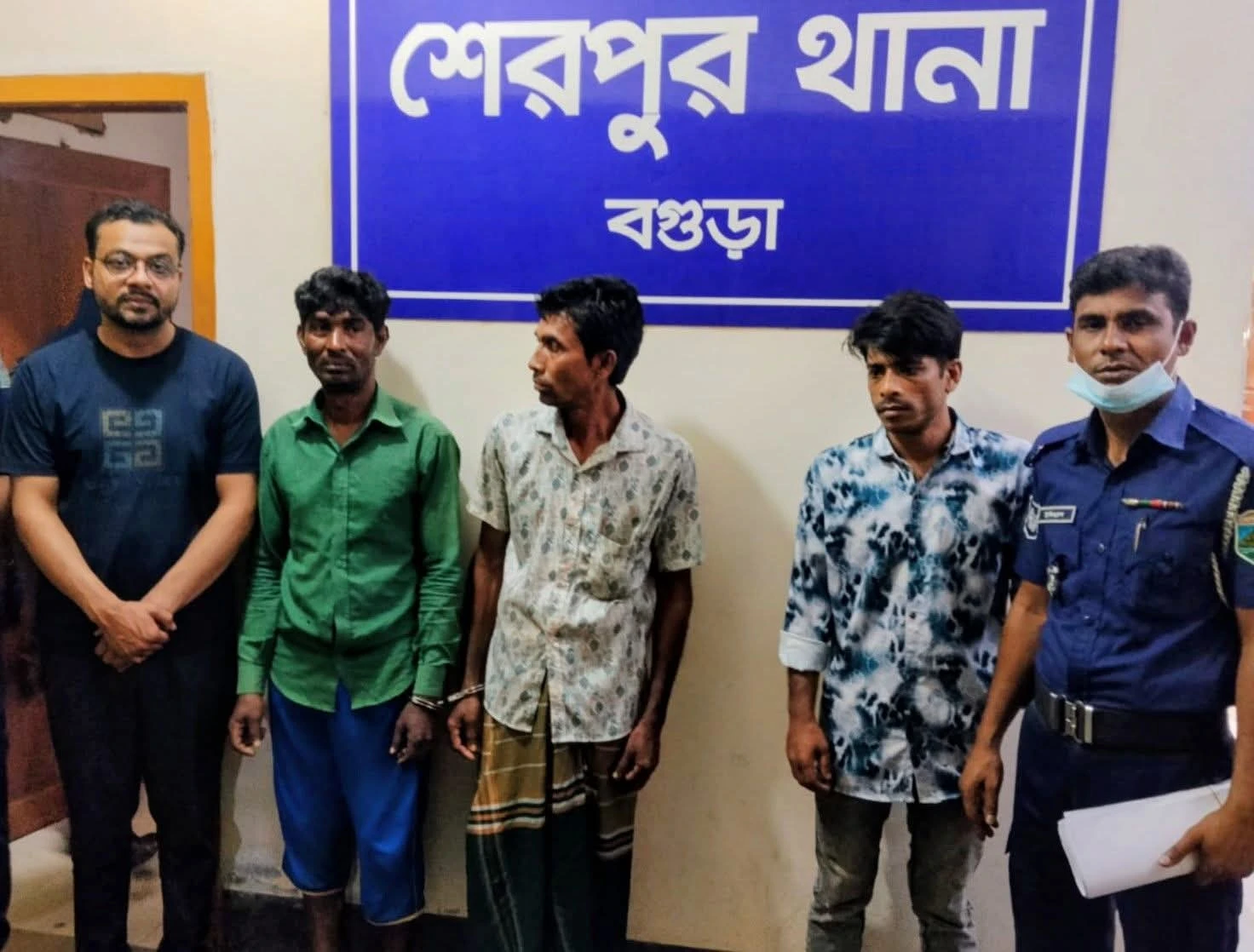 শেরপুরে পৃথক অভিযানে ৬ জন গ্রেপ্তার