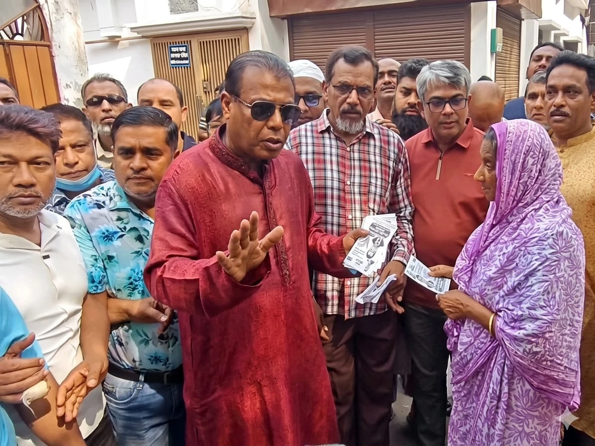 বগুড়া-৬ উপ-নির্বাচন: ২১নং ওয়ার্ডে বিএনপি প্রার্থী বাদশার জনসভা