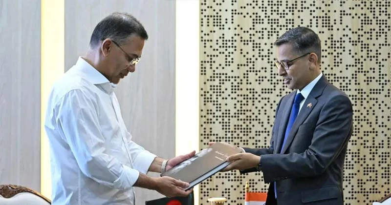 প্রধানমন্ত্রী তারেক রহমানের সঙ্গে সাক্ষাৎ করেছেন ভারতীয় হাইকমিশনার সাক্ষাৎ