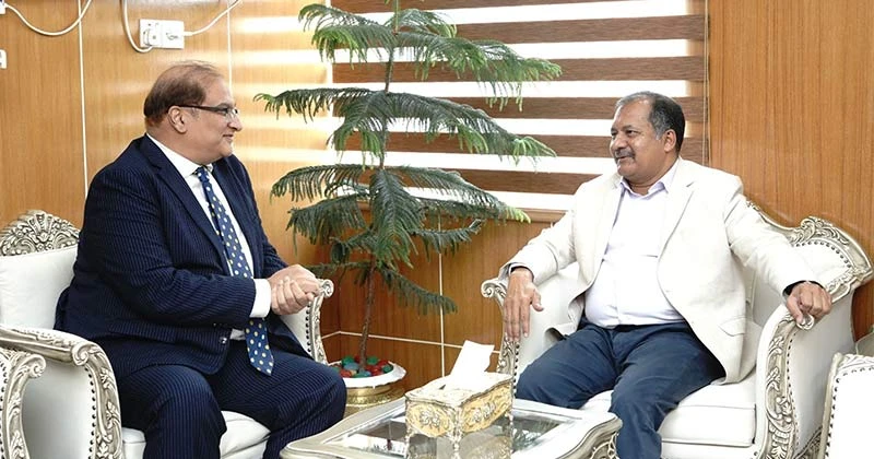 তথ্য ও সম্প্রচার মন্ত্রীর সঙ্গে পাকিস্তান হাইকমিশনারের সৌজন্য সাক্ষাৎ