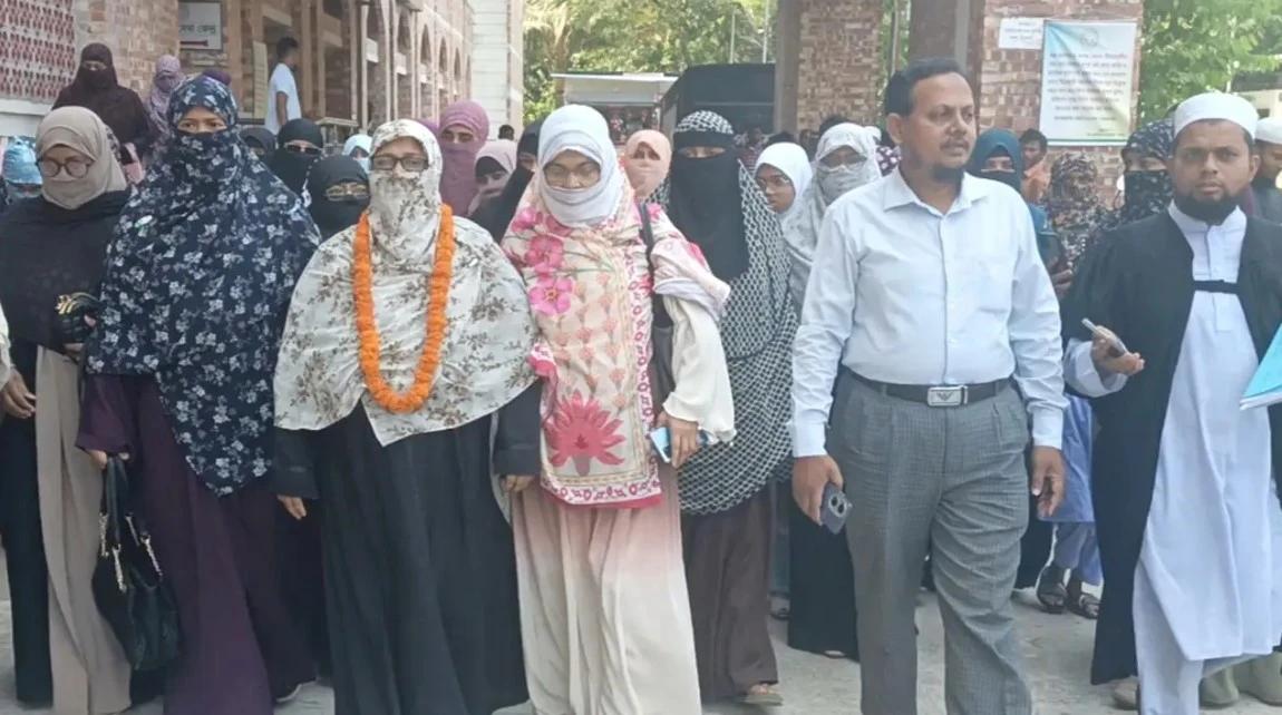 জামিনে মুক্ত হয়ে যা বললেন জামায়াতের সেই নারী কর্মী