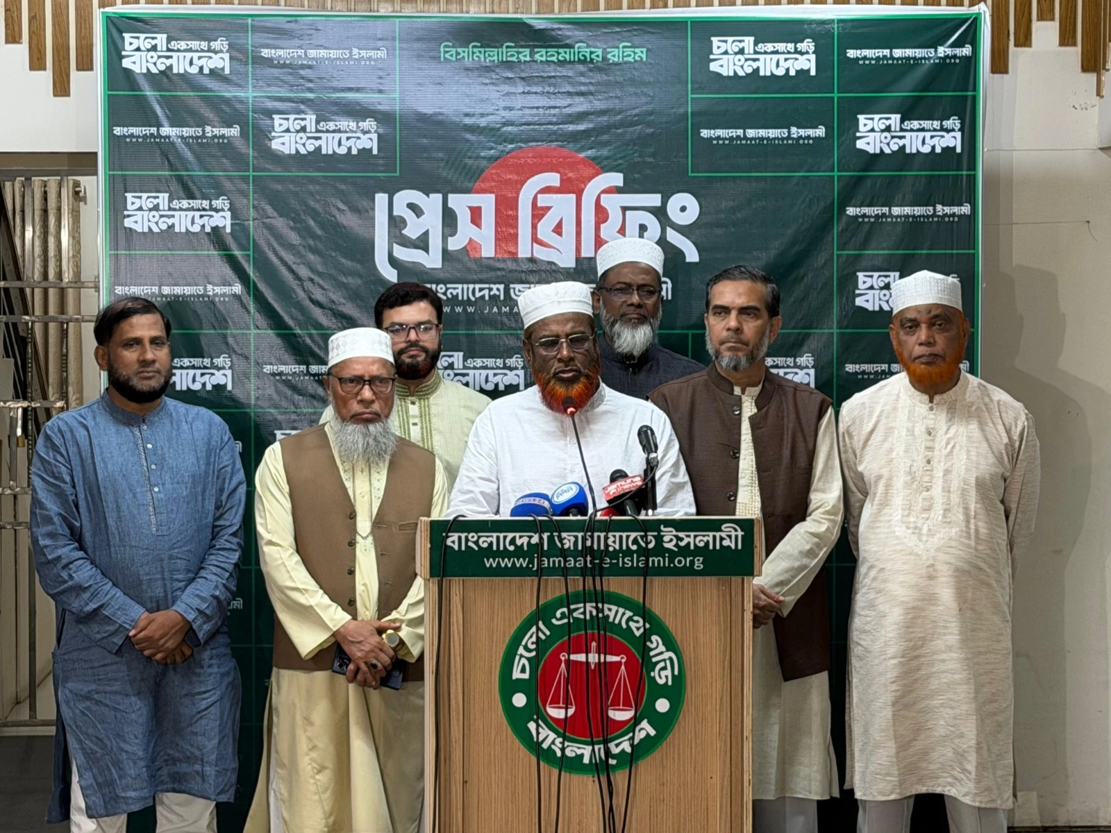 উপনির্বাচনে ‘গুরুতর অনিয়মের’ অভিযোগ জামায়াতের, ব্যবস্থা নিতে ইসিকে আহ্বান