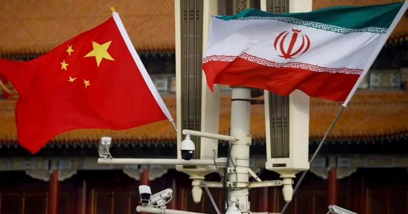 চীন ইরানে অস্ত্র পাঠানোর প্রস্তুতি নিচ্ছে: মার্কিন গোয়েন্দা