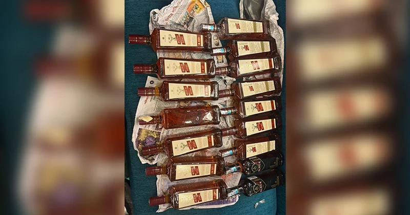 বনানীতে সিসা বারে অভিযান, মদ ও মাদক সরঞ্জাম জব্দ; গ্রেফতার ৪