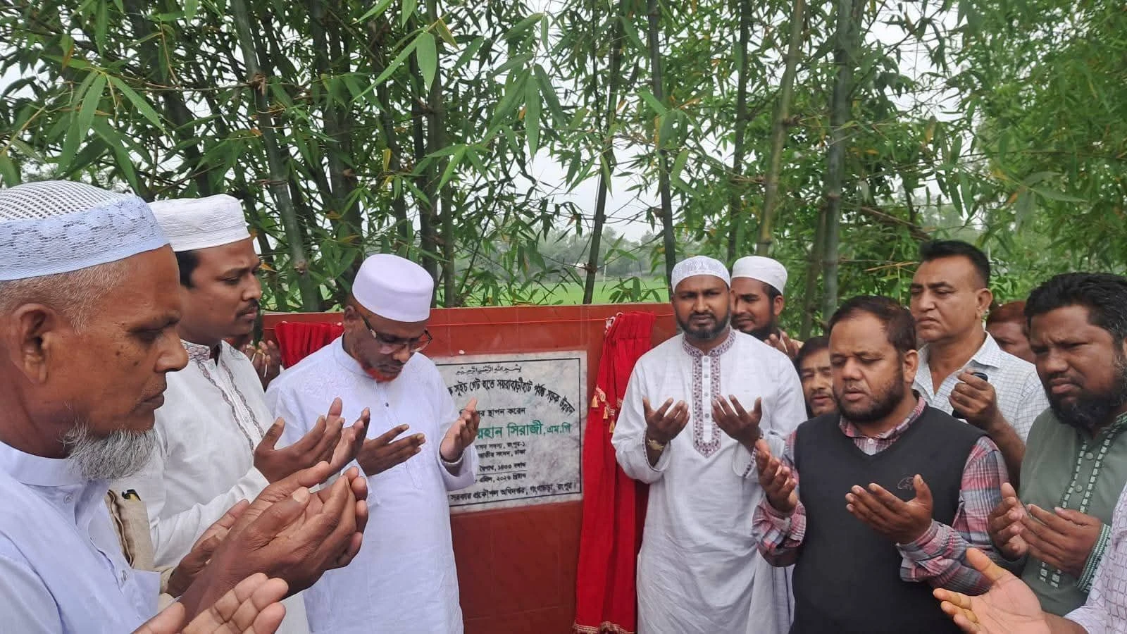 গঙ্গাচড়ায় সড়ক উন্নয়নে জোর, এক দিনে একাধিক প্রকল্পের কাজ শুরু