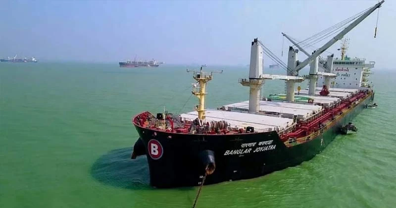 হরমুজে বাধার মুখে বাংলাদেশের জাহাজ ‘বাংলার জয়যাত্রা’