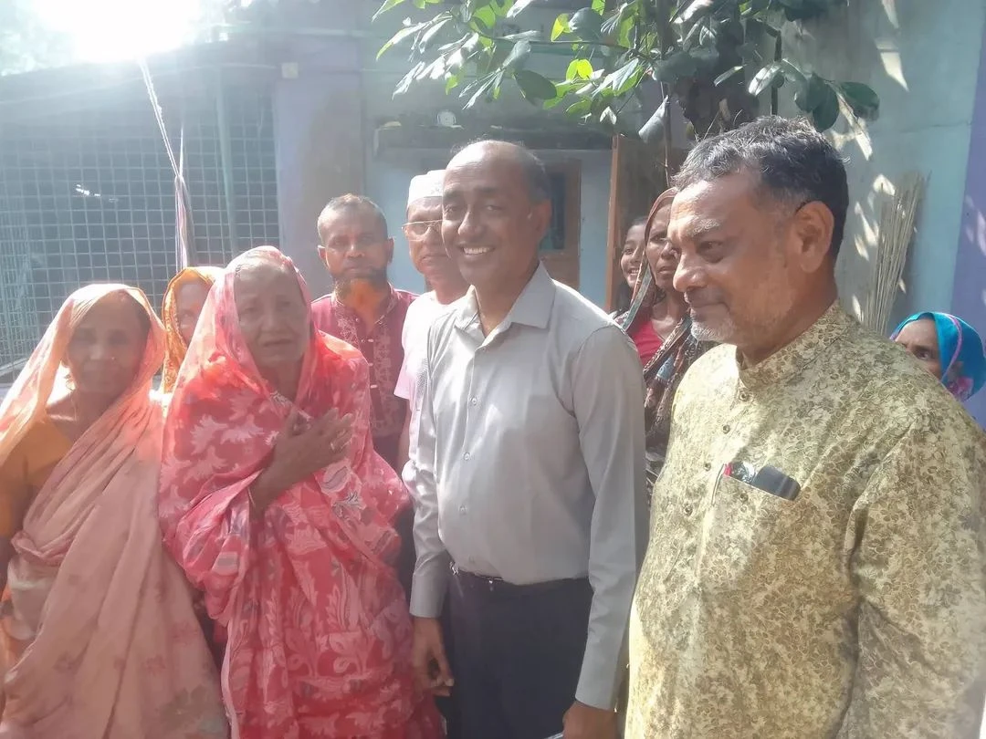 গোবিন্দগঞ্জে শালমারা ইউনিয়নে আইনমন্ত্রীর আকস্মিক সফর, উদ্বেলিত এলাকাবাসী