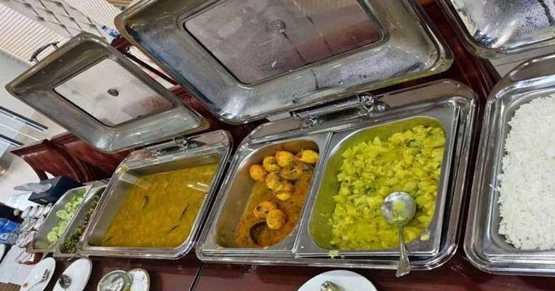 প্রধানমন্ত্রীর অফিসে ৫ গুণ খাবারের বাজেট কমলো